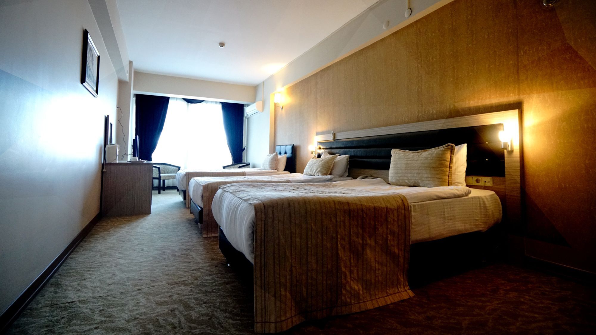 Es Albatros Hotel Eskişehir Exteriör bild